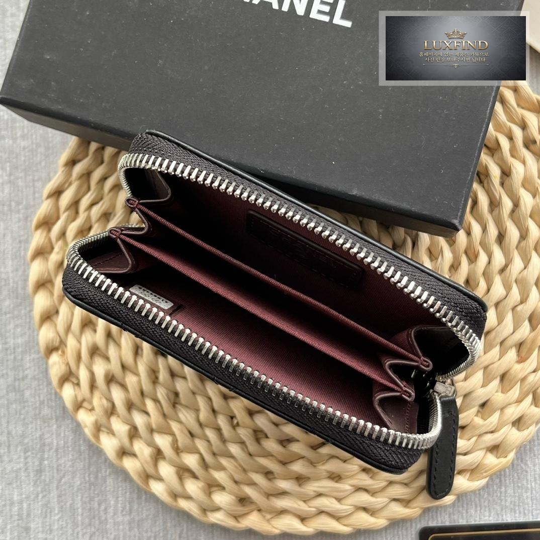 Chanel AP0216