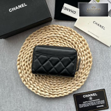 Chanel AP0216