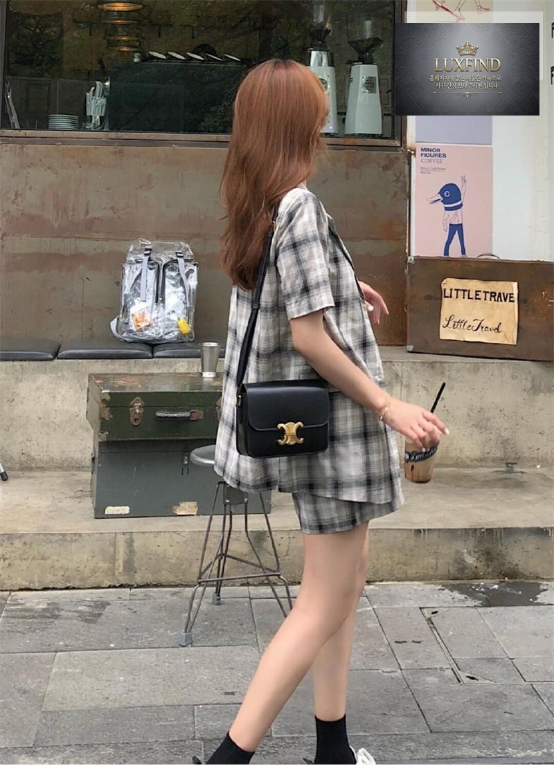 셀린느 샤이니 카프스킨 스몰 트리옹프 백 블랙 188423