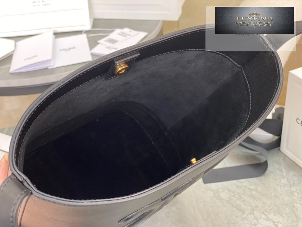 Celine Qurio Triomphe Bucket Soft Calfskin