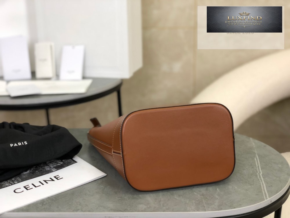 Celine Qurio Triomphe Bucket Soft Calfskin