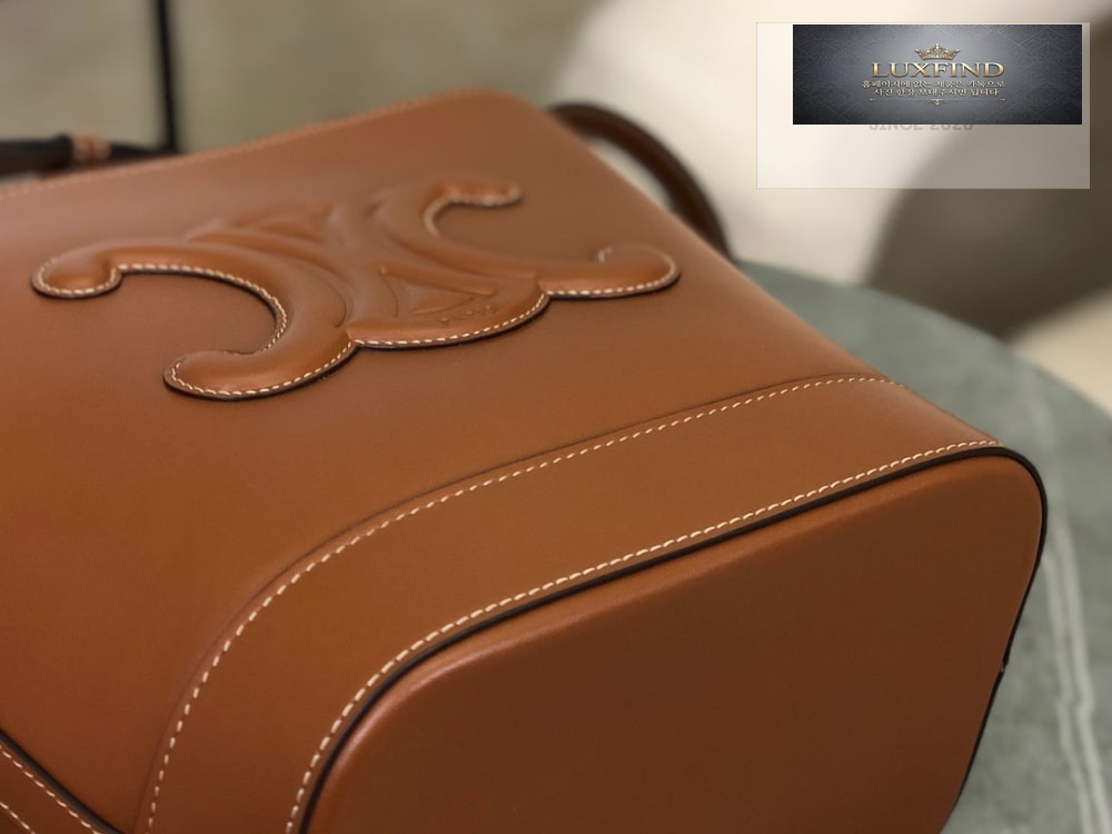 Celine Qurio Triomphe Bucket Soft Calfskin