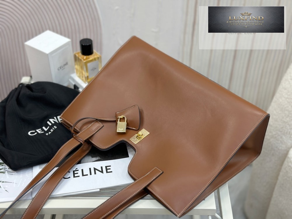 Celine Cabas 16 Soft In Smooth Calfskin