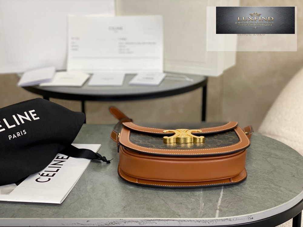 Celine Besace Clea Calfskin