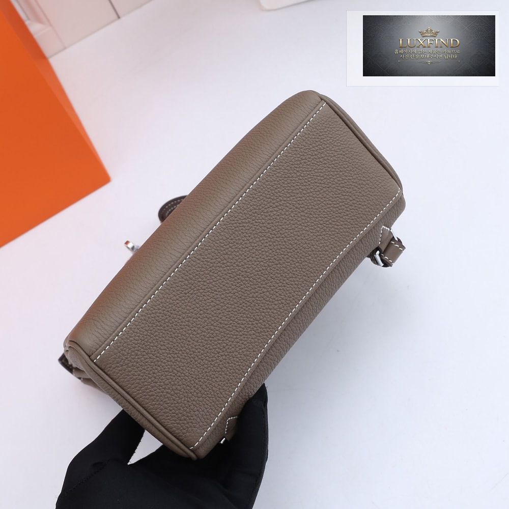 Hermes Kelly Ado 22