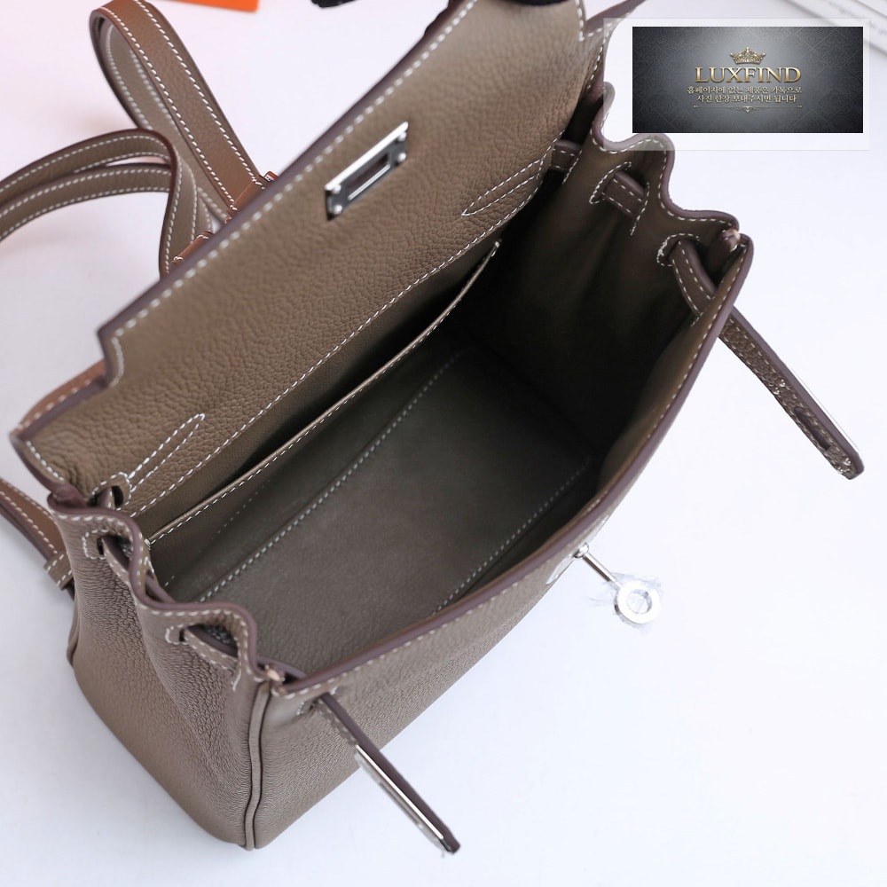 Hermes Kelly Ado 22